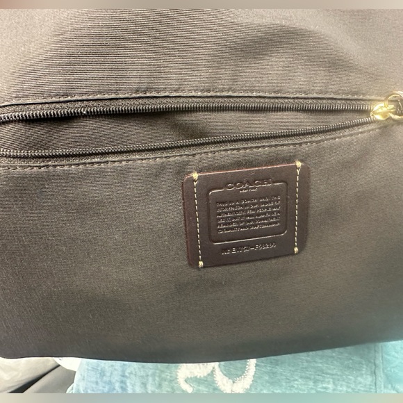 Coach hobo stole handbag, black and gray, removable strap 12x12. - Picture 5 of 6